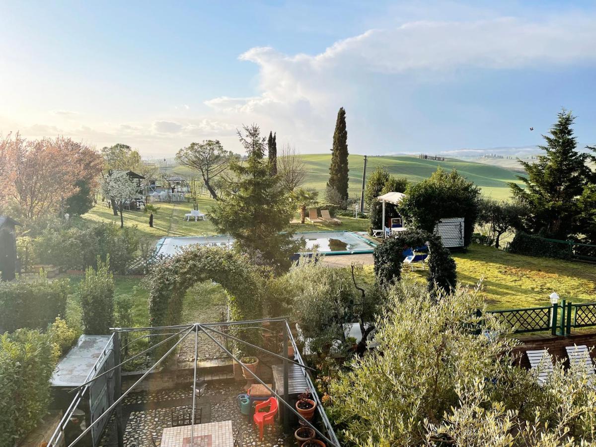 Appartamento Con Piscina E Giardino A Σιένα Εξωτερικό φωτογραφία